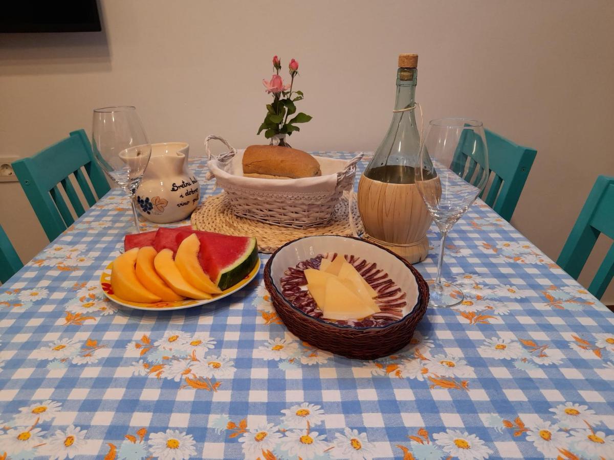 Authentic Istria&Pet Friendly Apartment Banko Near Rovinj Kanfanar Bagian luar foto
