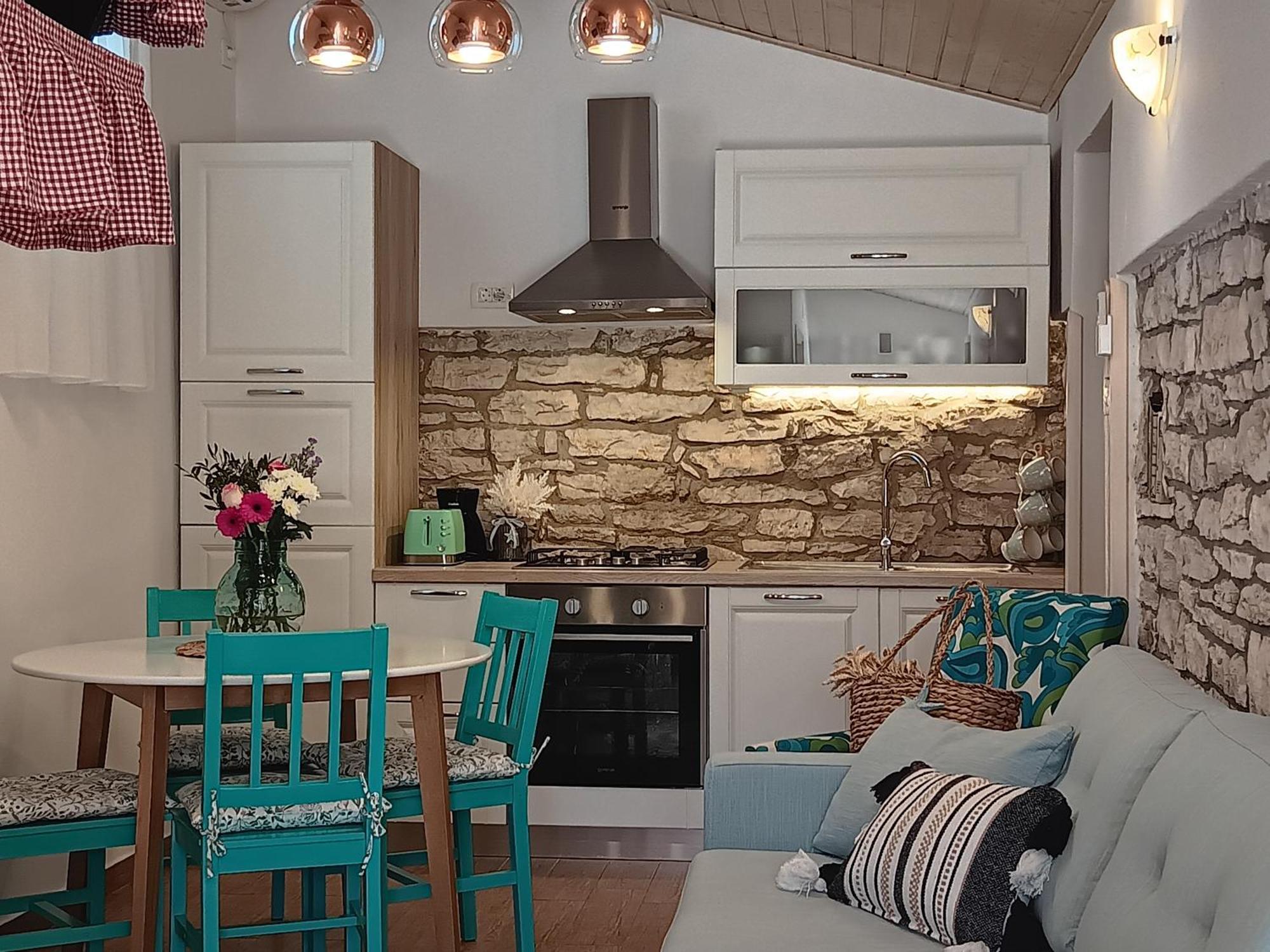 Authentic Istria&Pet Friendly Apartment Banko Near Rovinj Kanfanar Bagian luar foto